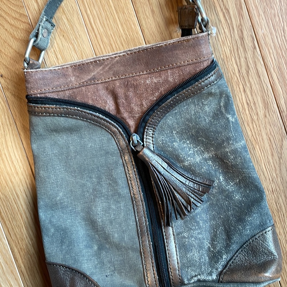 Distressed Boho Purse - Picture 2 of 3